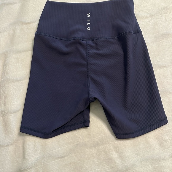 Wilo Ribbed Bike Shorts - Picture 3 of 4